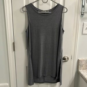 Athleta tunic style tank top